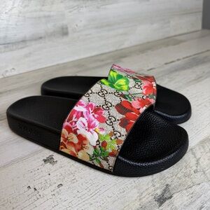 Gucci Floral Logo Slide Sandals Black Multicolor Rubber Slip-On Women's 6.5